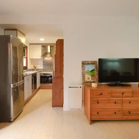Apartment Centric With Parking 3